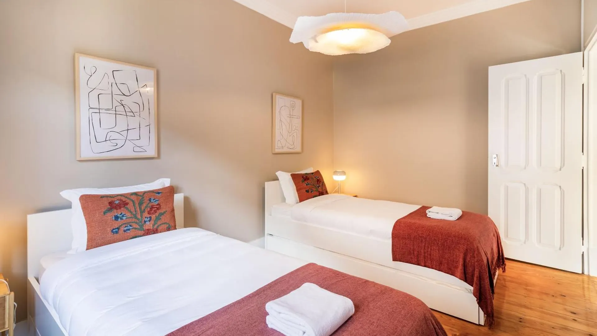 Inglaterra By Central Hill Apartments